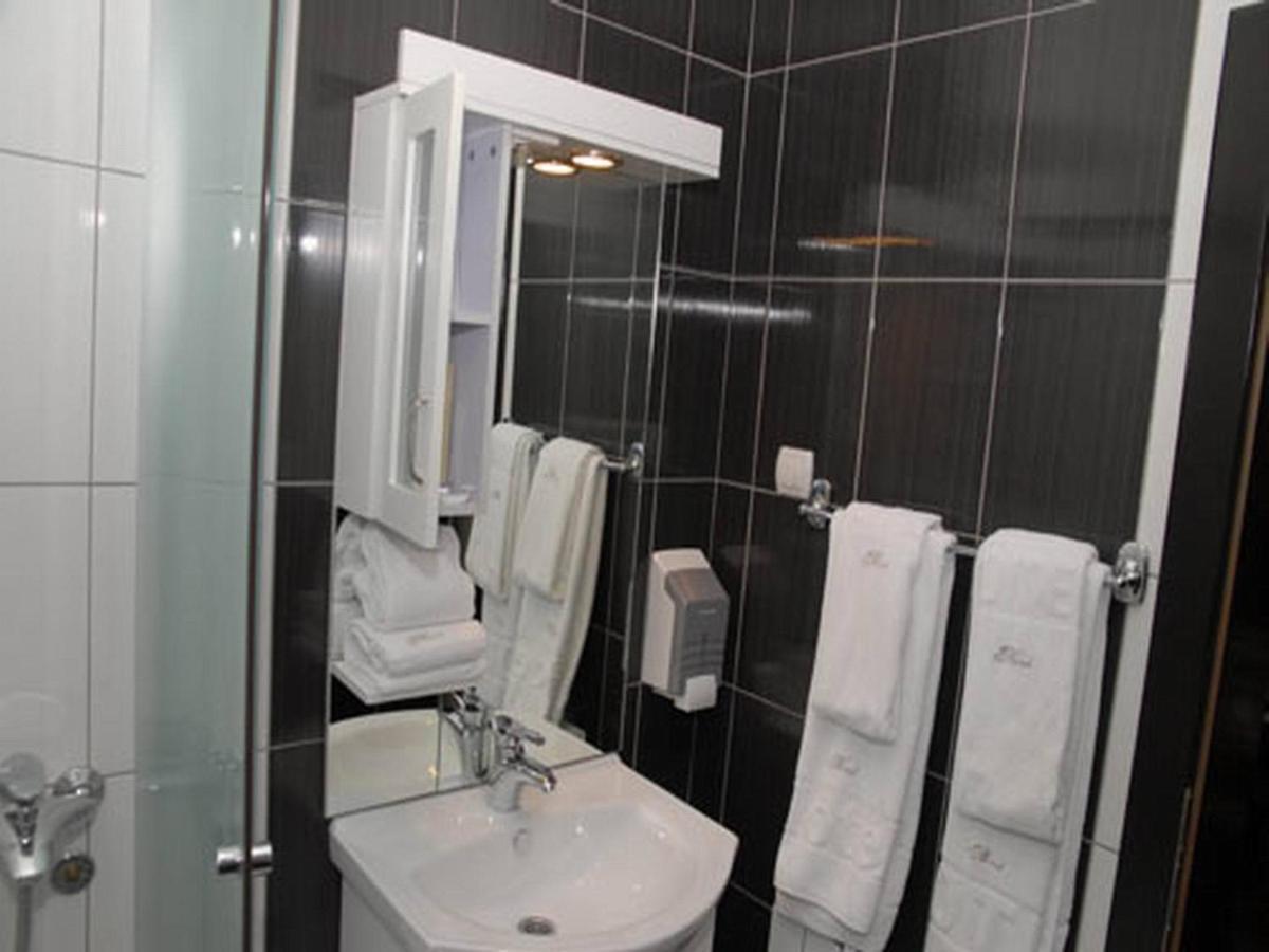 Hotel Novak Ζβόρνικ Δωμάτιο φωτογραφία
